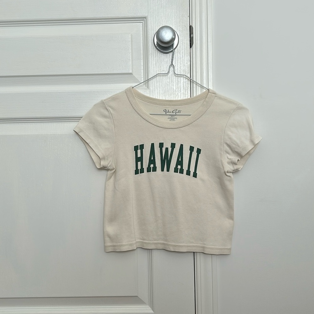 Brandy Melville t-shirt